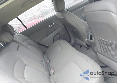 2014 Kia Sportage Lx z USA, uszkodzony, nr VIN KNDPB3AC9E7612229